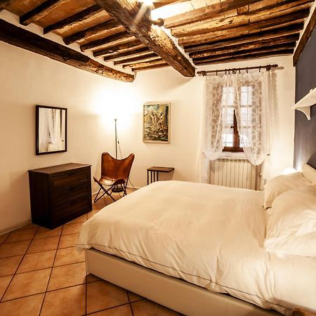 Casa Carlo Lägenhet Barga Exteriör bild